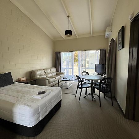 Fountain Court Motel Tauranga Ngoại thất bức ảnh