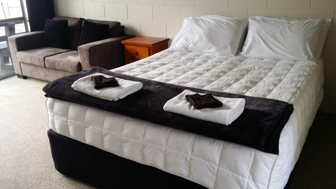 Fountain Court Motel Tauranga Ngoại thất bức ảnh