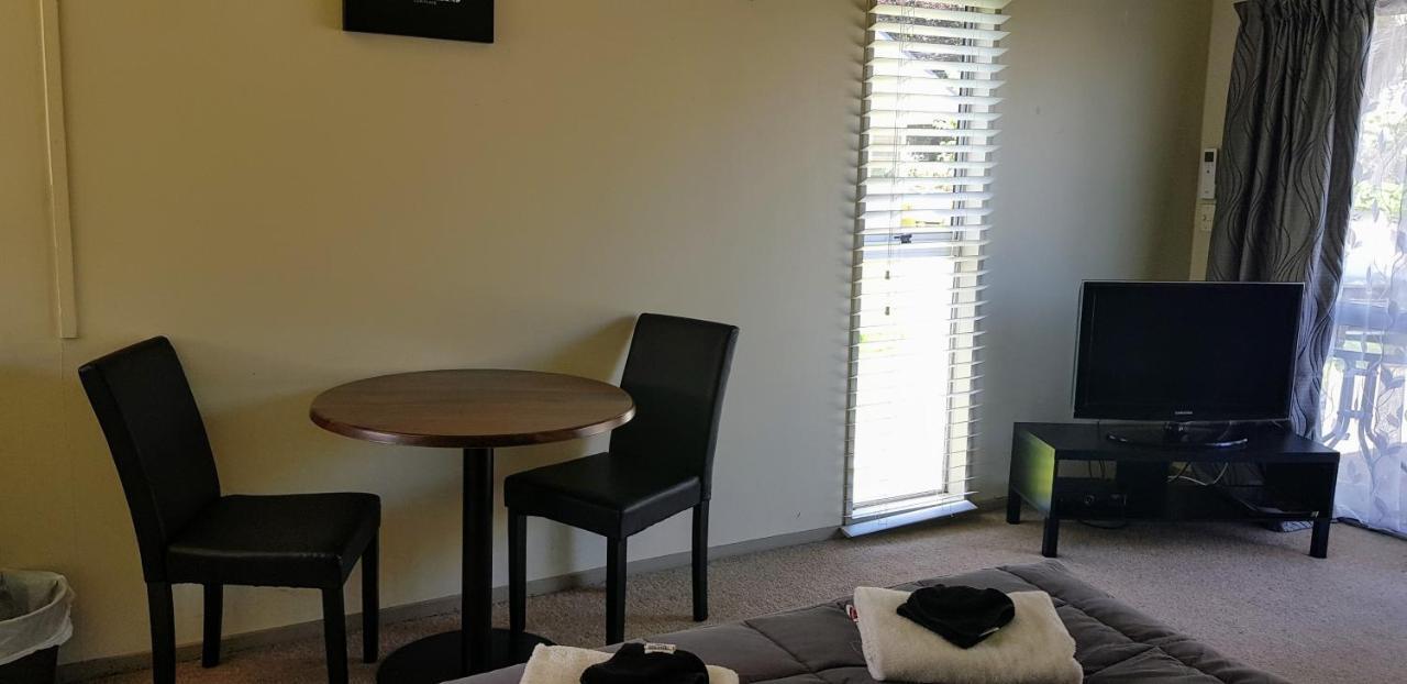 Fountain Court Motel Tauranga Ngoại thất bức ảnh